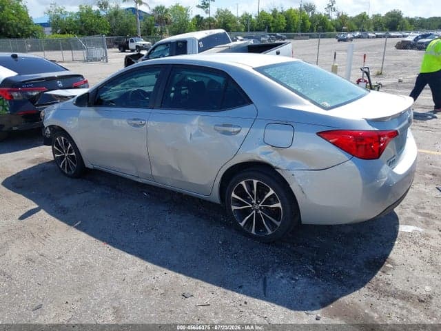 2018 TOYOTA COROLLA SE 3