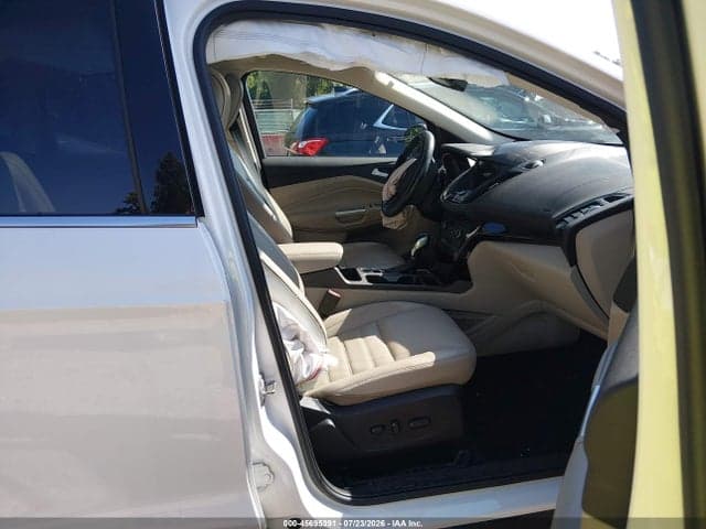 2019 FORD ESCAPE TITANIUM 5