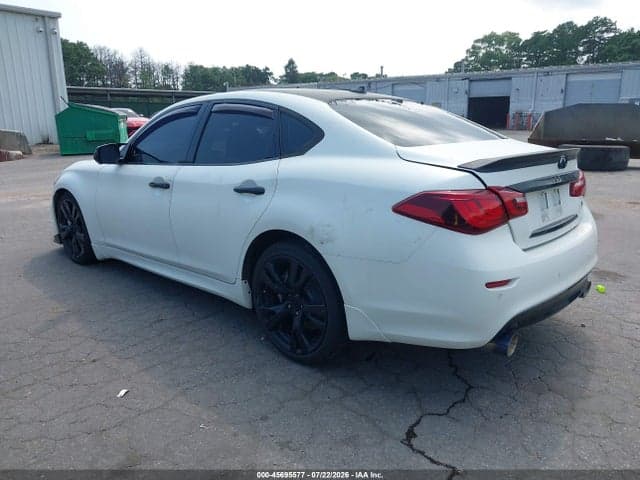 2017 INFINITI Q70 3.7X 3