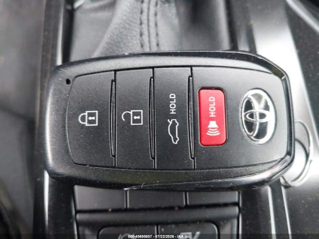 2025 TOYOTA CAMRY LE 11