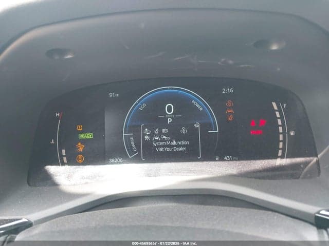 2025 TOYOTA CAMRY LE 7