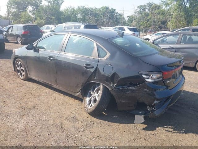 2021 KIA FORTE LXS 3