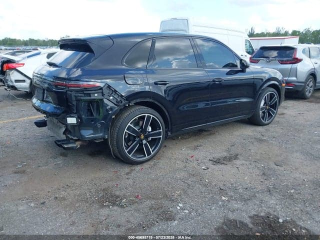 2019 PORSCHE CAYENNE TURBO 4