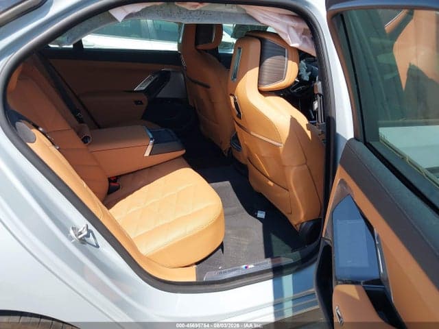 2025 BMW 740I 8