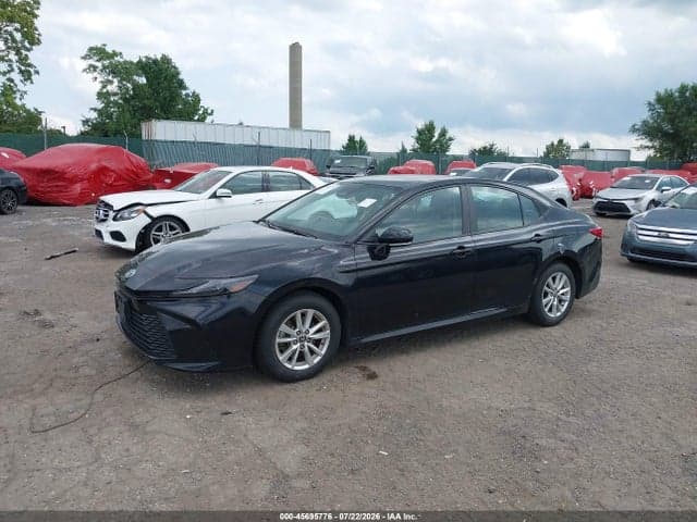 2025 TOYOTA CAMRY LE 2