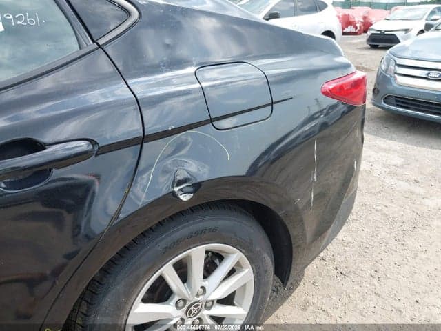 2025 TOYOTA CAMRY LE 6