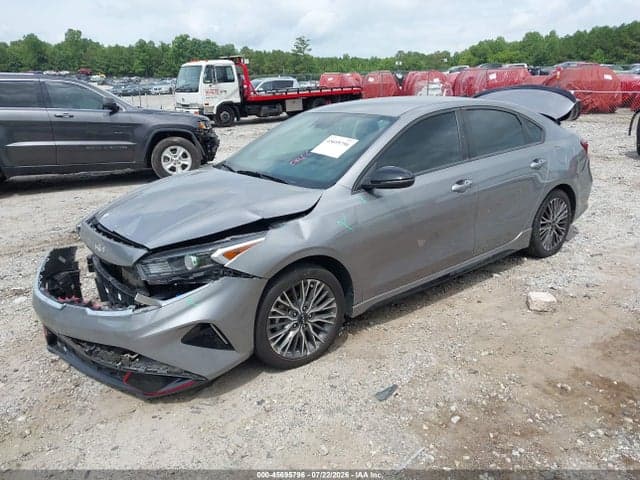 2024 KIA FORTE GT-LINE 2