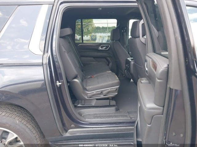2023 CHEVROLET SUBURBAN 4WD LS 8
