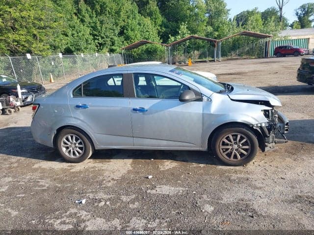 2017 CHEVROLET SONIC LT AUTO 14
