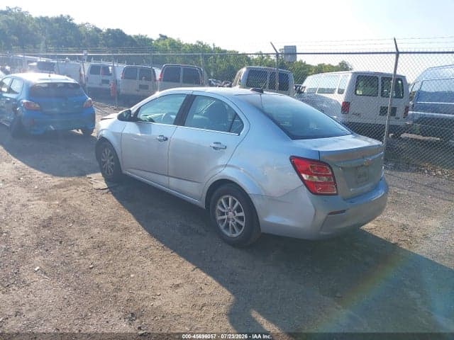 2017 CHEVROLET SONIC LT AUTO 3