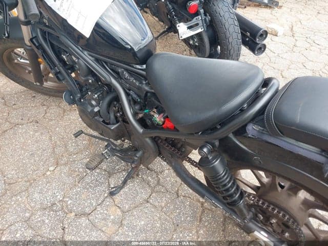 2024 HONDA CMX500 9