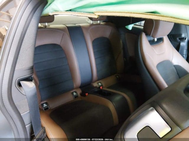 2017 MERCEDES-BENZ C 300 8