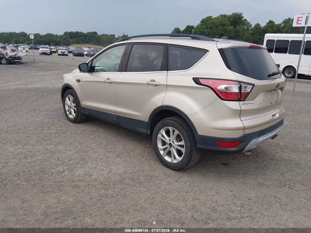 2018 FORD ESCAPE SE 3