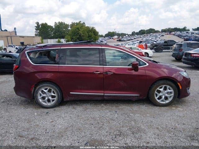 2018 CHRYSLER PACIFICA TOURING L PLUS 13