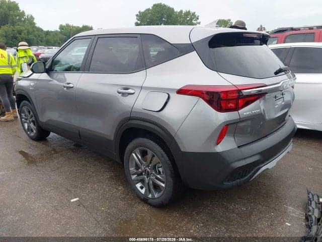 2022 KIA SELTOS LX 3