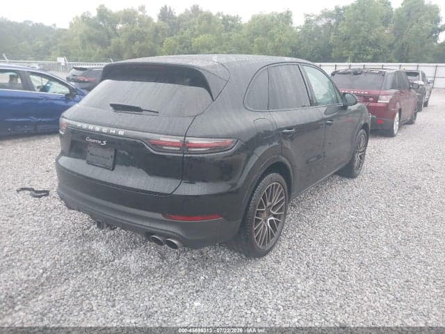 2020 PORSCHE CAYENNE S 4