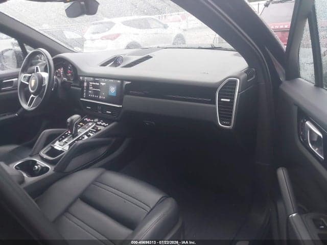 2020 PORSCHE CAYENNE S 5