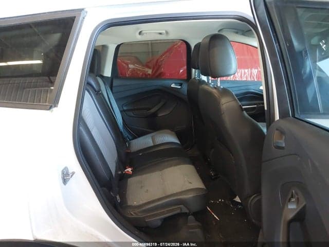 2017 FORD ESCAPE SE 8