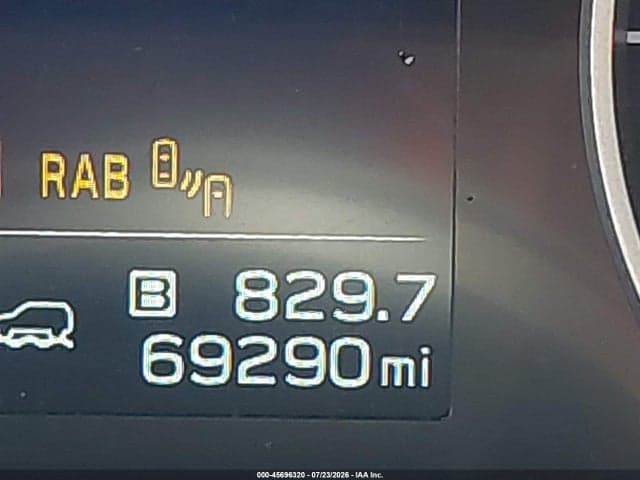 2019 SUBARU ASCENT PREMIUM 16