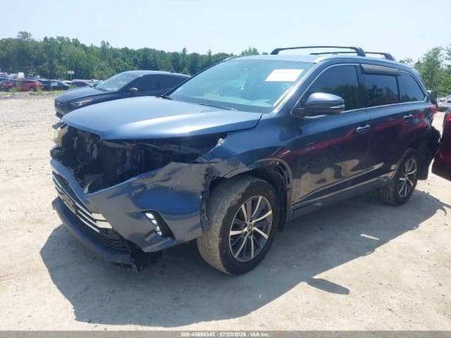 2017 TOYOTA HIGHLANDER XLE 2