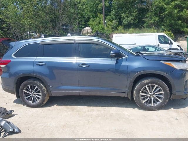 2017 TOYOTA HIGHLANDER XLE 14