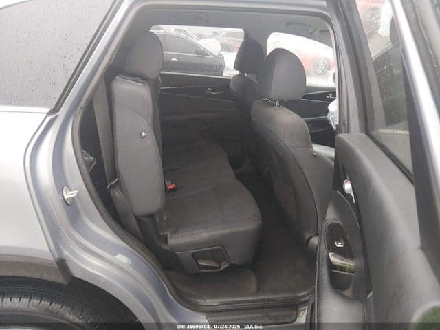 2020 KIA SORENTO 3.3L LX 8