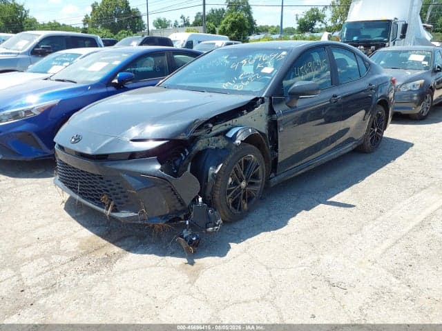 2026 TOYOTA CAMRY SE 2