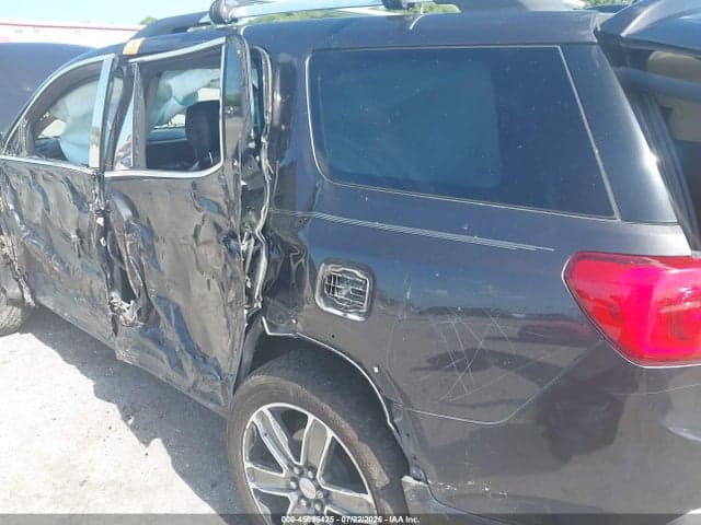 2017 GMC ACADIA DENALI 6