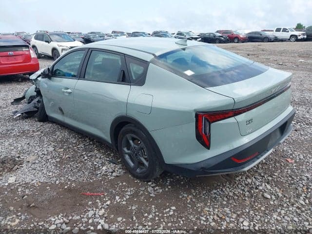 2025 KIA K4 LXS 3