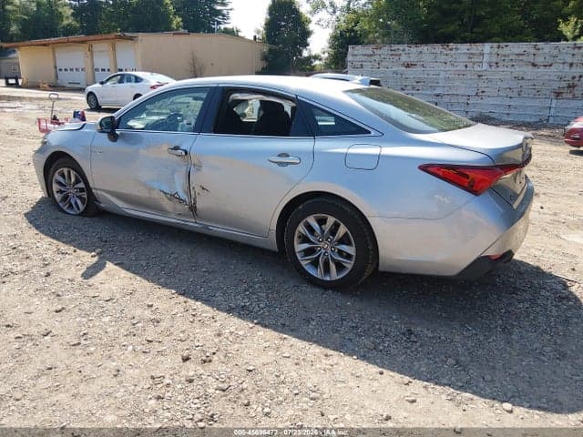 2020 TOYOTA AVALON HYBRID XLE 3