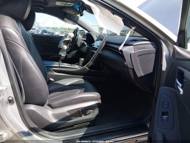 2020 TOYOTA AVALON HYBRID XLE 5
