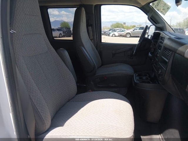 2017 CHEVROLET EXPRESS 3500 LT 5