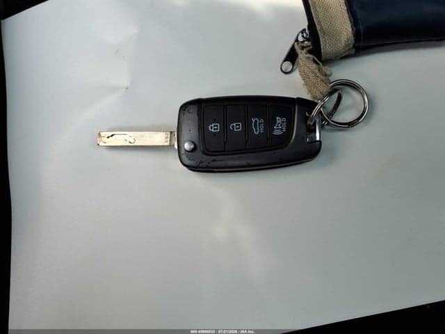 2021 HYUNDAI ELANTRA SE 11