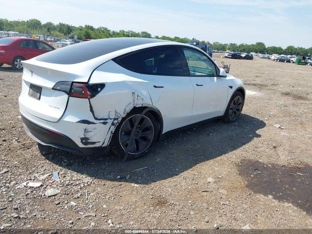 2025 TESLA MODEL Y LONG RANGE DUAL MOTOR ALL-WHEEL DRIVE 4