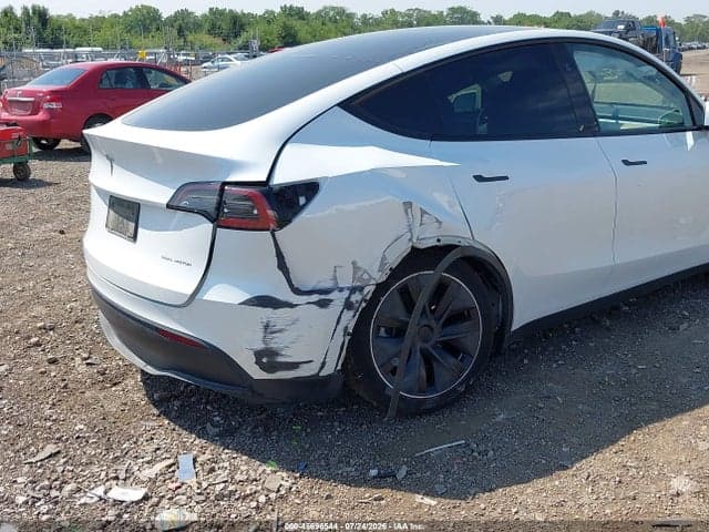2025 TESLA MODEL Y LONG RANGE DUAL MOTOR ALL-WHEEL DRIVE 6