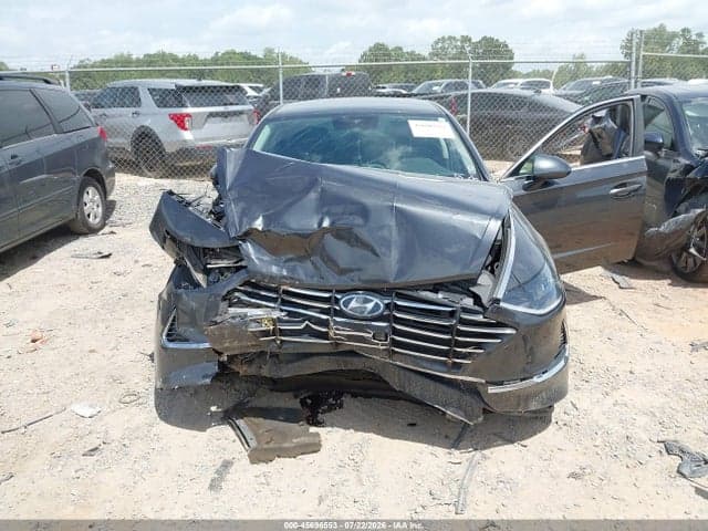 2022 HYUNDAI SONATA SE 6