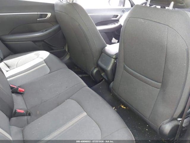 2022 HYUNDAI SONATA SE 8