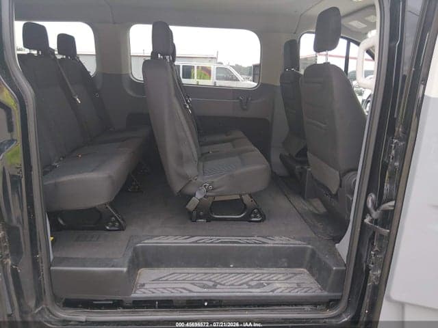 2018 FORD TRANSIT-150 XL 8