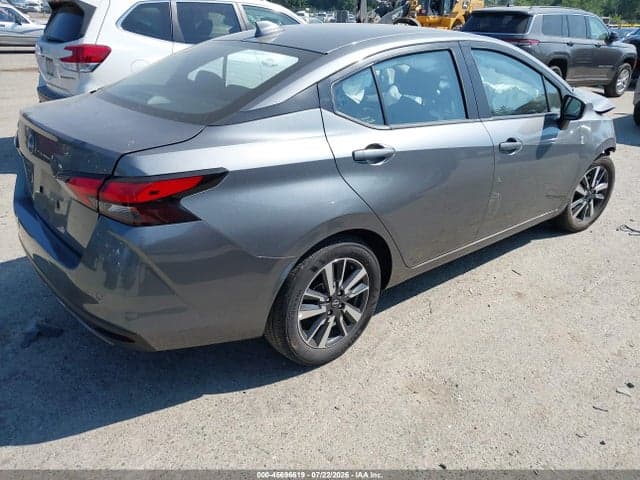 2025 NISSAN VERSA 1.6 SV 4