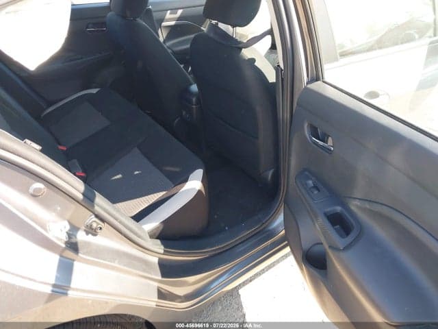 2025 NISSAN VERSA 1.6 SV 8