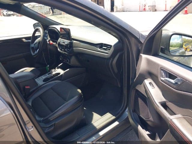 2024 FORD ESCAPE ST-LINE 5