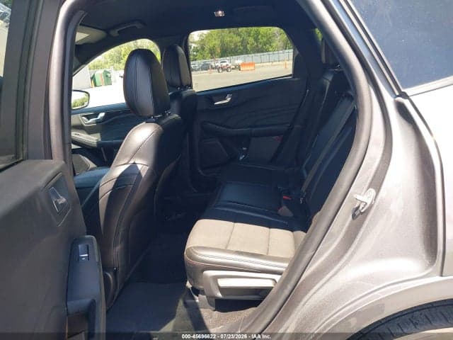 2024 FORD ESCAPE ST-LINE 8