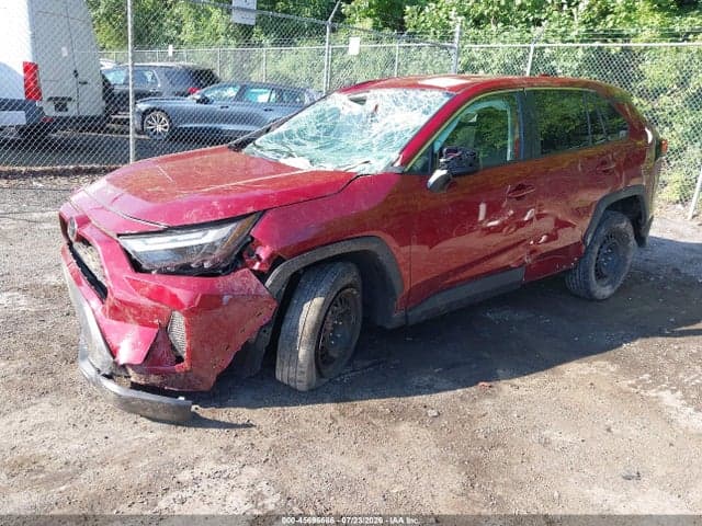 2023 TOYOTA RAV4 LE 2