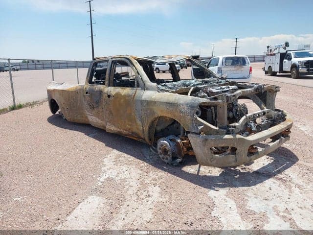 2022 RAM 3500 BIG HORN 4X4 8' BOX - 1