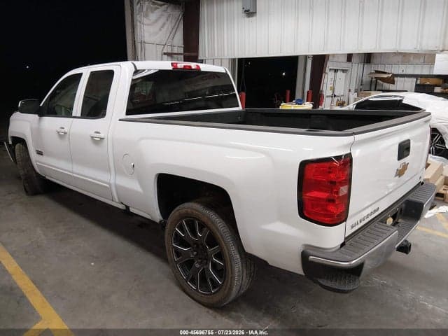 2017 CHEVROLET SILVERADO 1500 LT 3