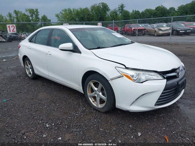 2017 TOYOTA CAMRY LE 1