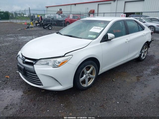 2017 TOYOTA CAMRY LE 2