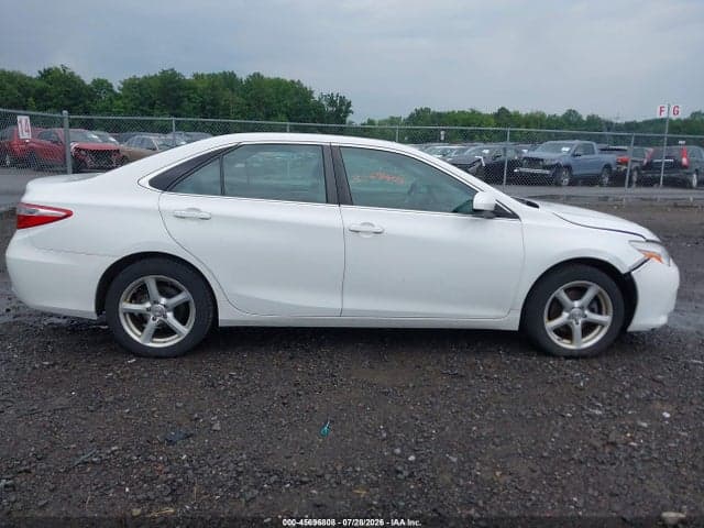 2017 TOYOTA CAMRY LE 13