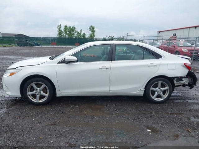 2017 TOYOTA CAMRY LE 14