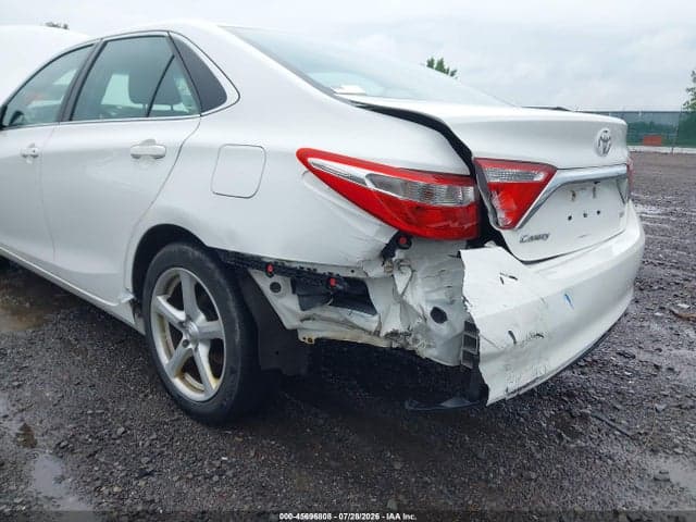 2017 TOYOTA CAMRY LE 6